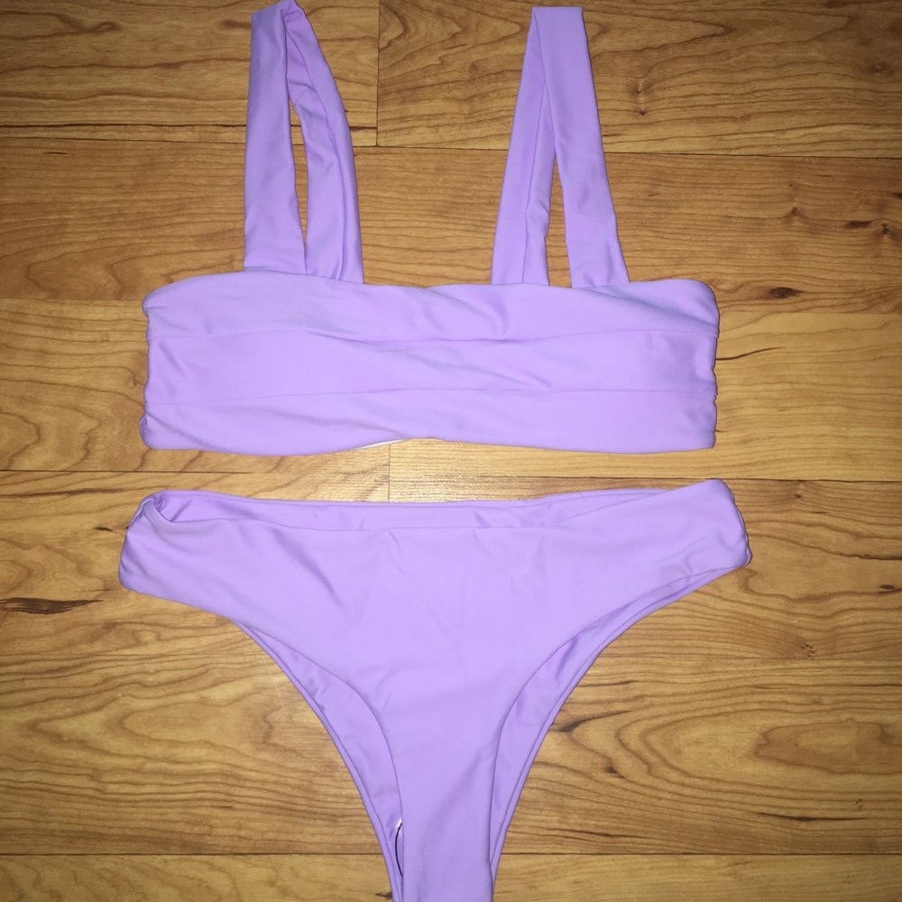 Square Neck Top With Hipster Cheeky Bikini.